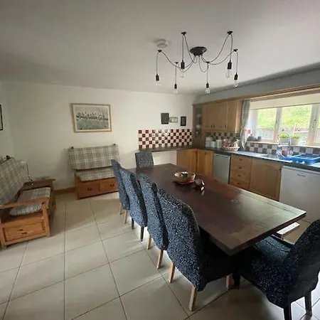 8 Alone It Stands Self Catering * 킬랄로